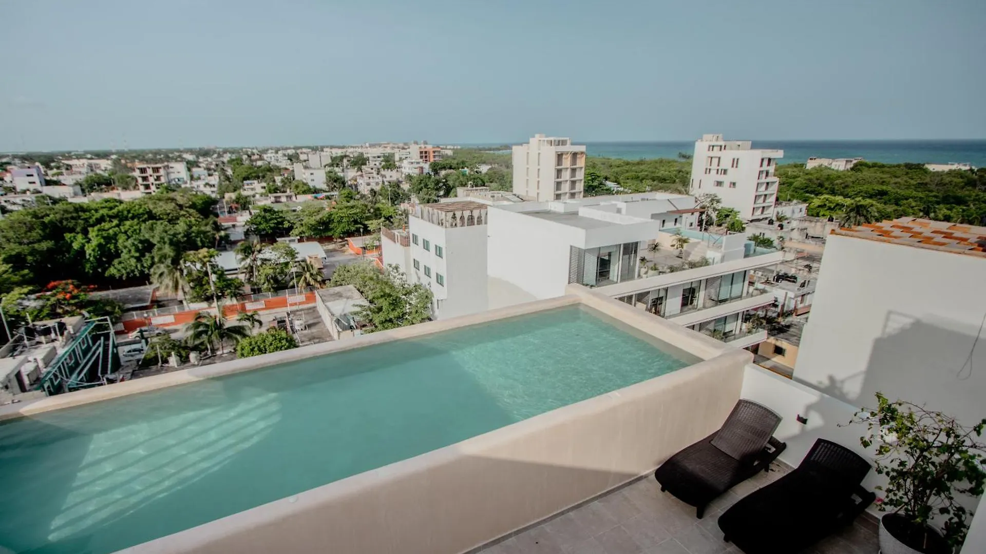 Itzamna Luxury Condos Whit Ocean Viewpool Playa del Carmen